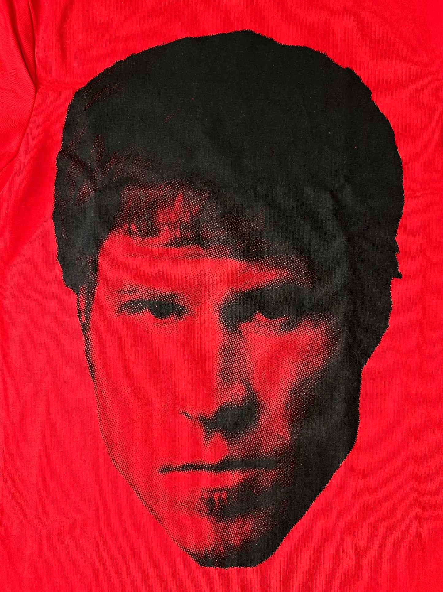 MARK RED 01